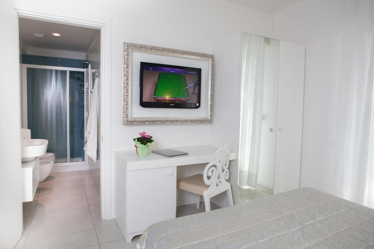 Hotel Albatros Lido di Jesolo Exterior photo